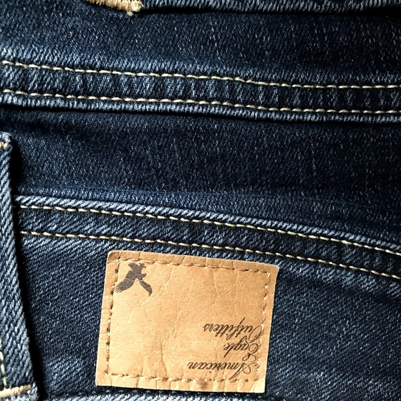 American Eagle Stretch Original Boot Jeans Size 4 - Picture 4 of 4